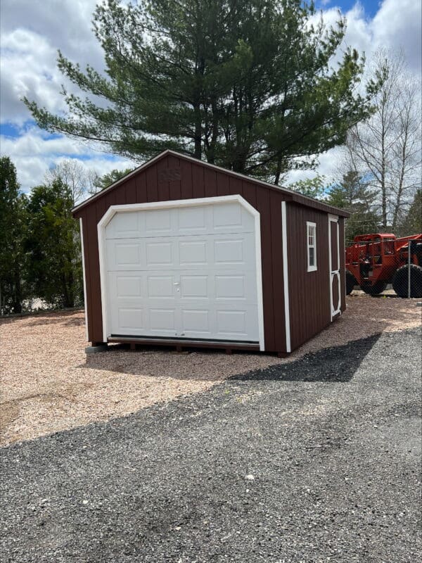 Sale Pending! 12 x16 Cottage Garage